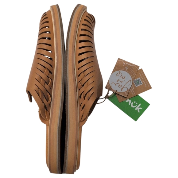NWT Sanuk You Huarache Tan Leather Women's Mules 10 - Picture 6 of 9